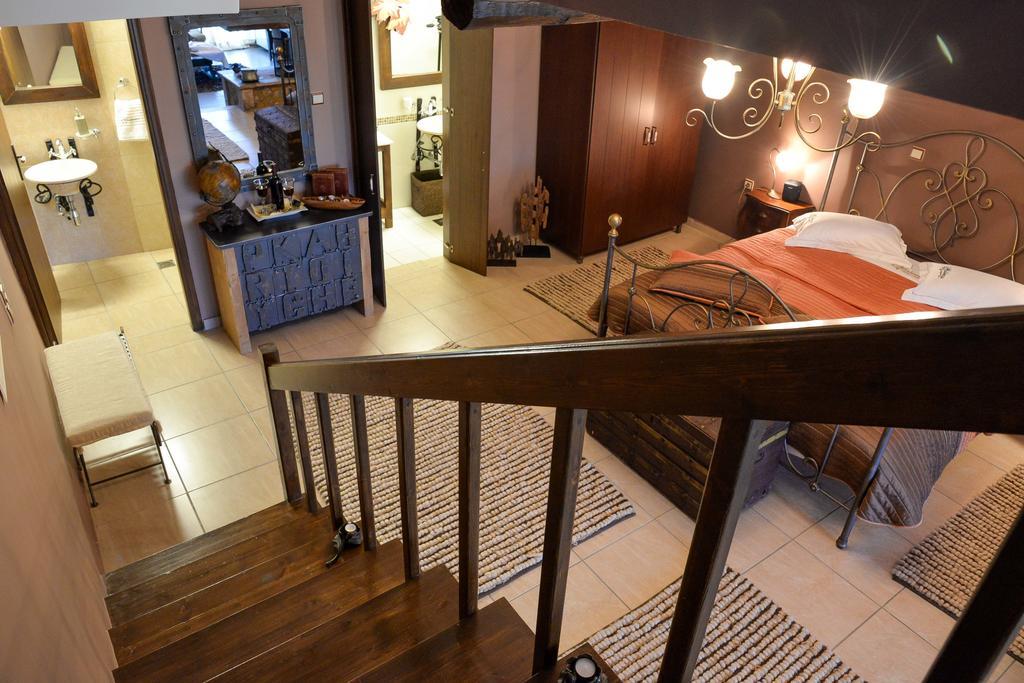 Vathyskia Guesthouse Kato Sinikia Trikalon ภายนอก รูปภาพ